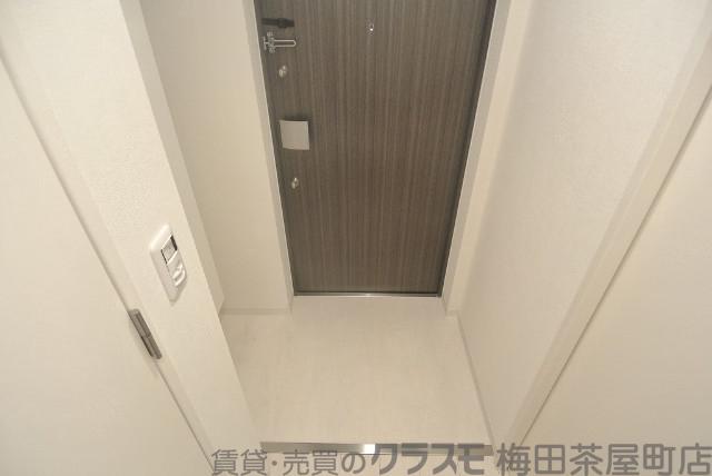 14/30 玄関