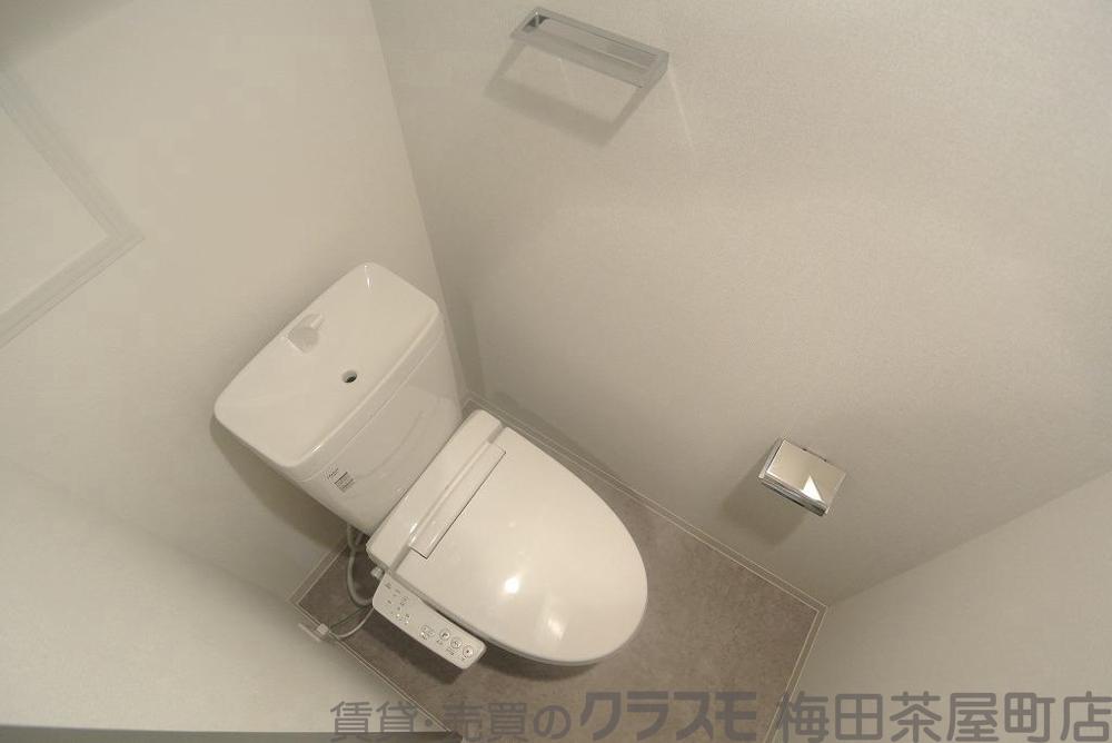 20/30 トイレ