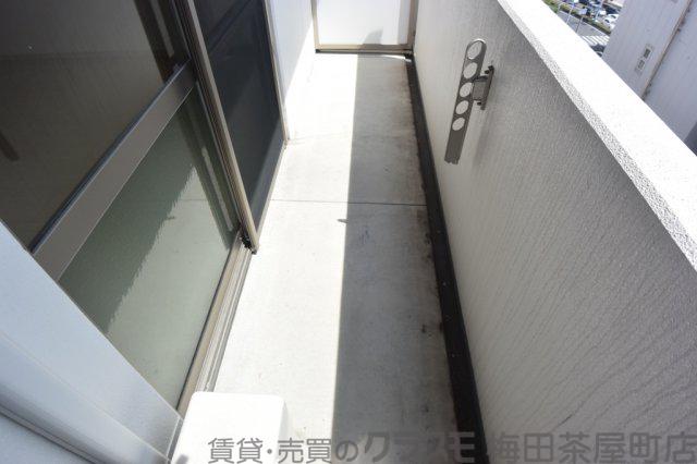 21/30 バルコニー