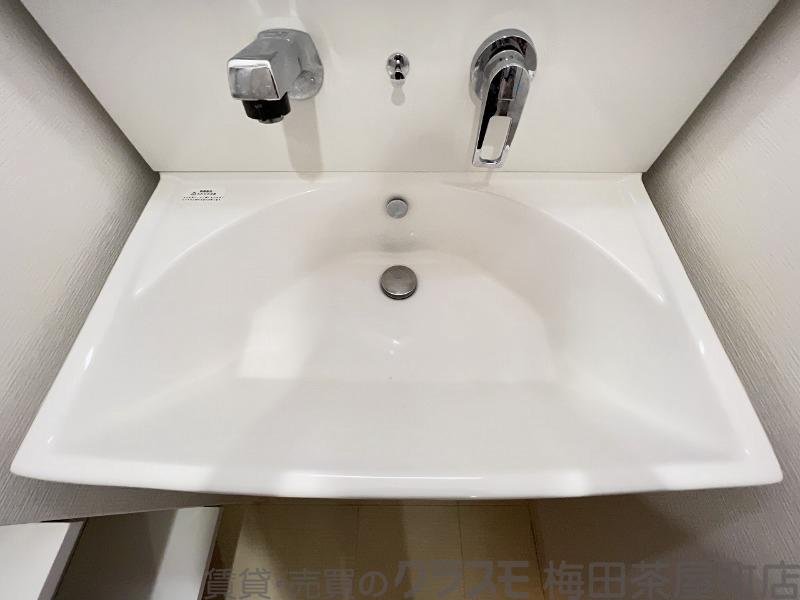 20/30 洗面