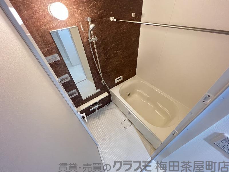 18/30 浴室