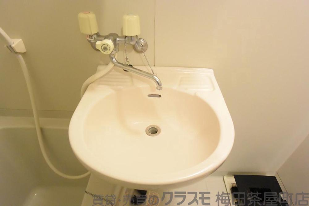 19/30 洗面