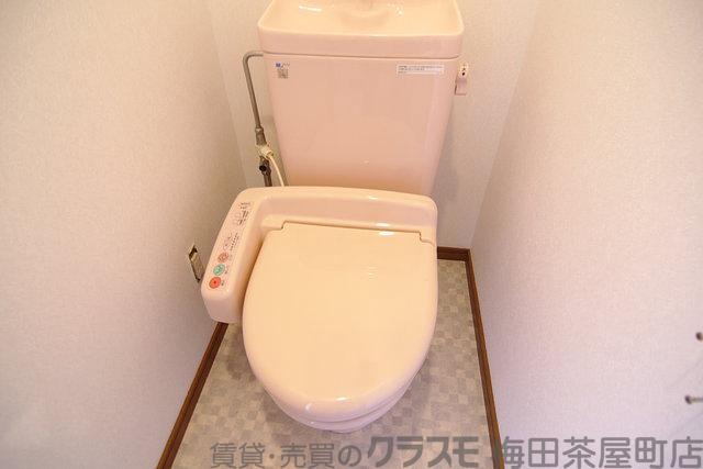 18/30 トイレ