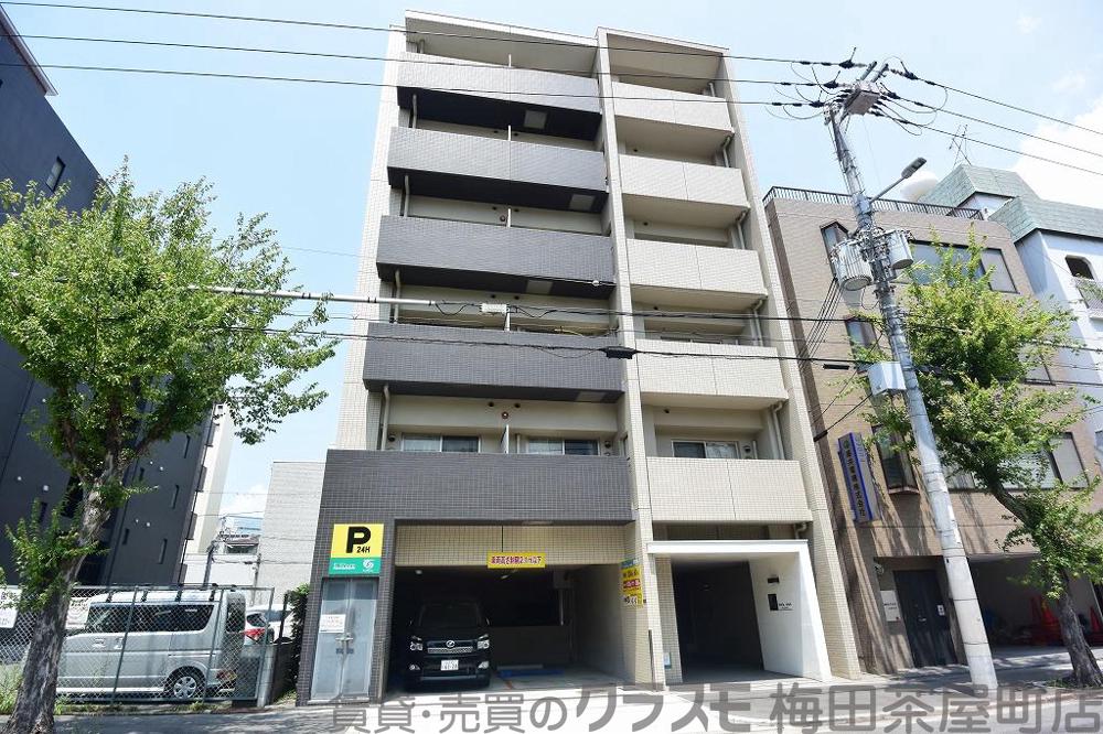 2/30 外観