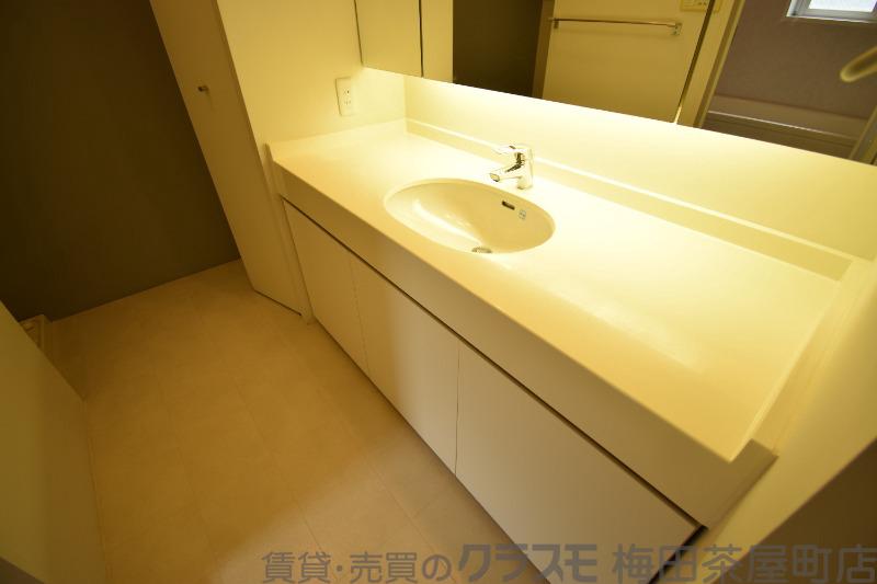 20/30 洗面