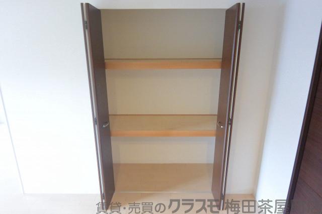 13/30 収納