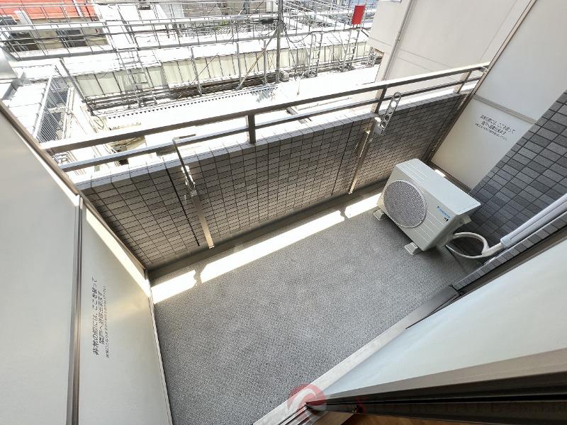 23/30 バルコニー