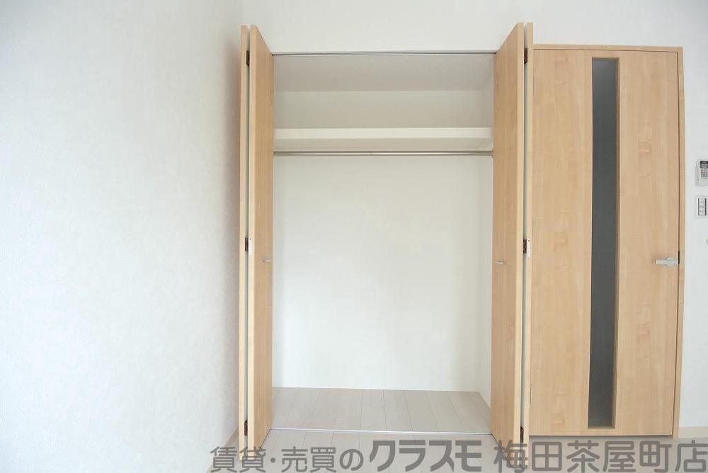 13/30 収納