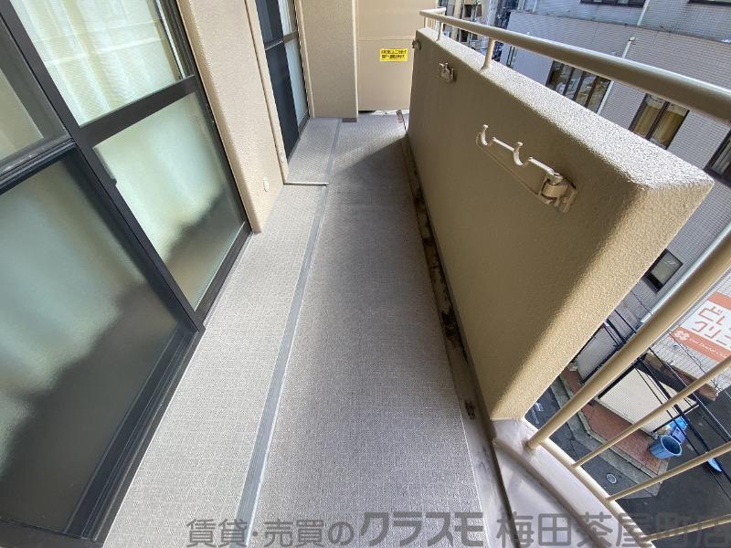 21/30 バルコニー