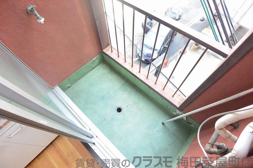 21/30 バルコニー