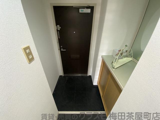 14/30 玄関