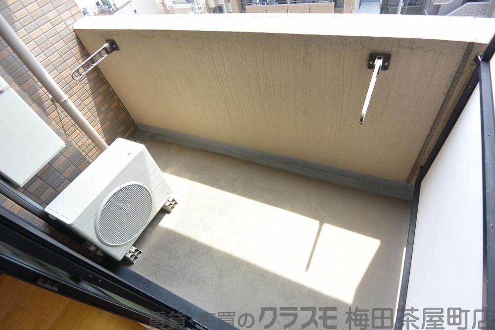 21/30 バルコニー