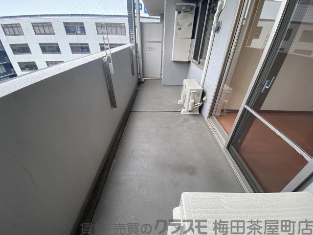 20/30 バルコニー
