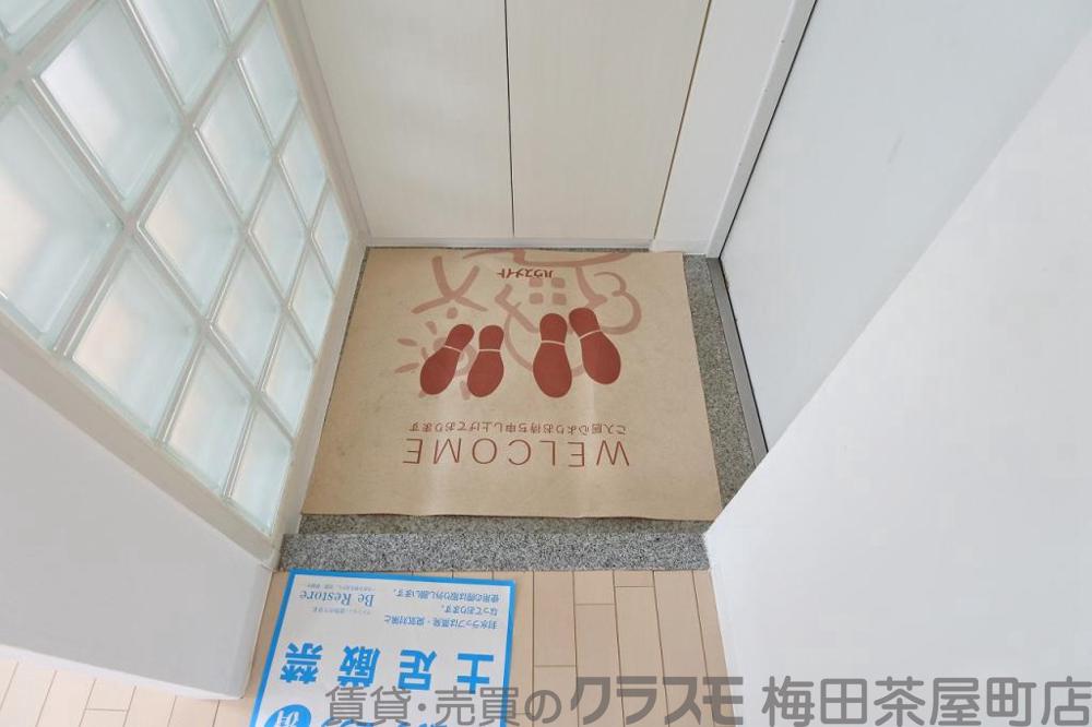 14/30 玄関