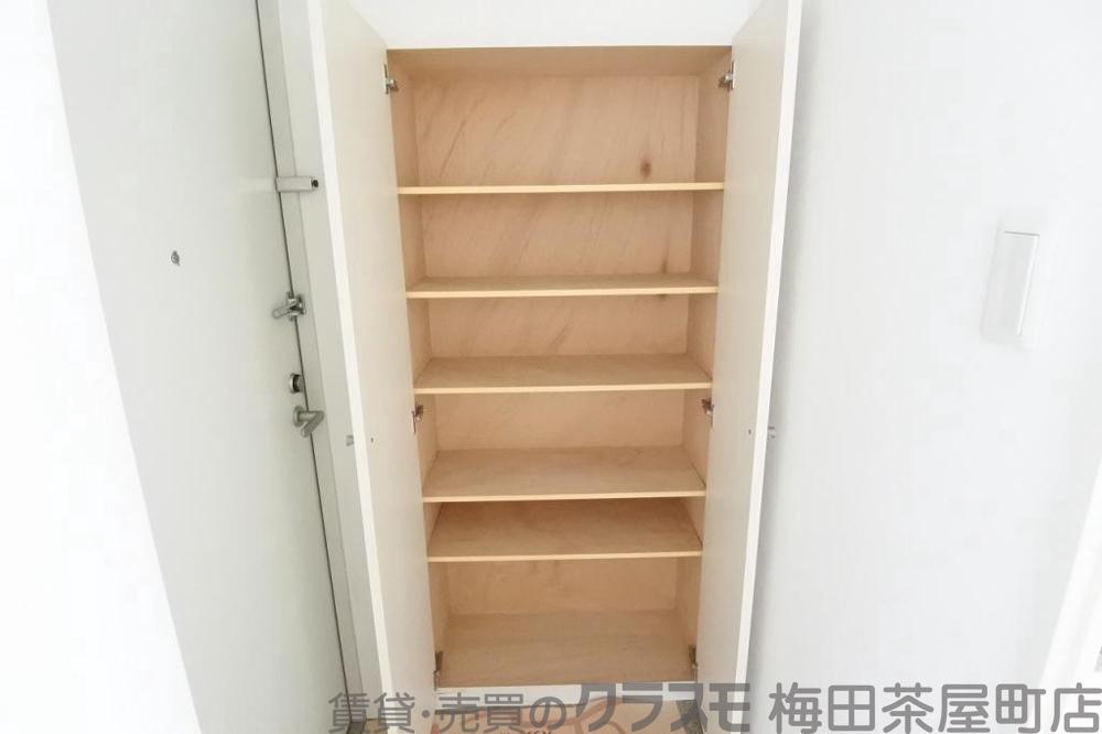 13/30 収納