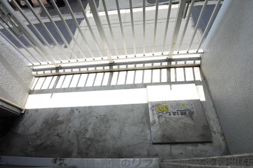 21/30 バルコニー