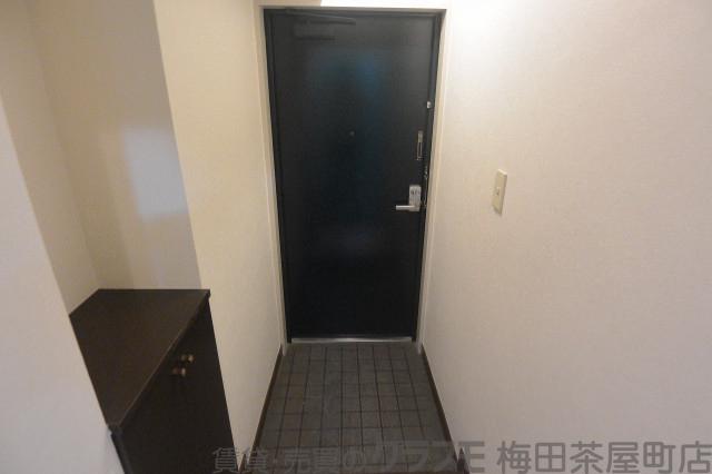 14/30 玄関