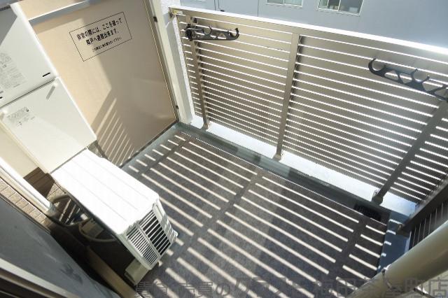 21/30 バルコニー