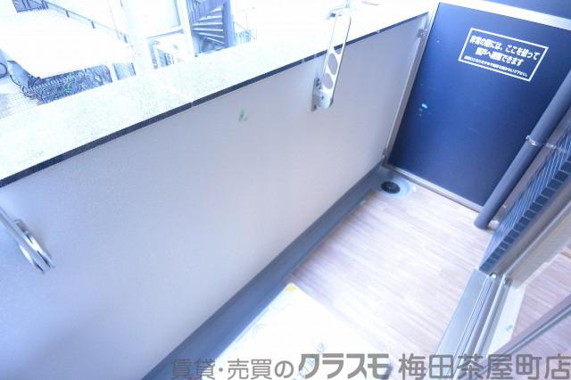 25/30 バルコニー