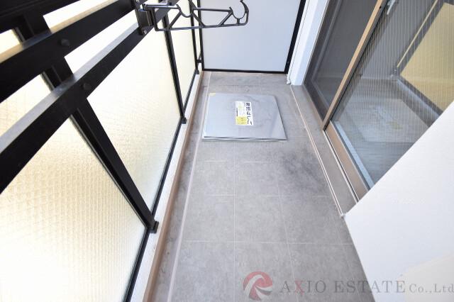 23/30 バルコニー