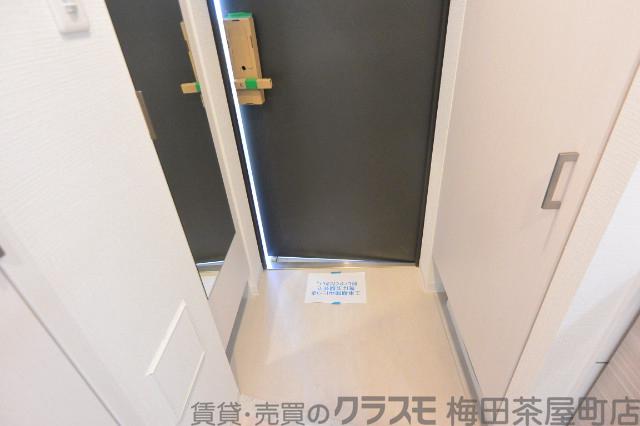 14/30 玄関
