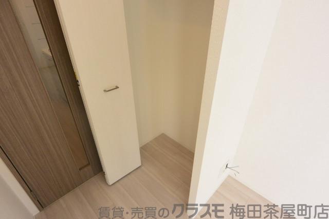 13/30 収納