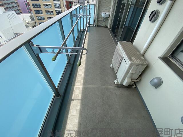 21/30 バルコニー