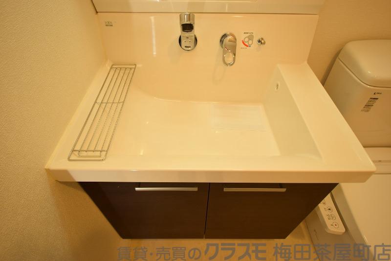 17/30 洗面