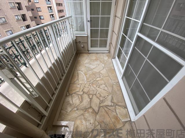 22/30 バルコニー