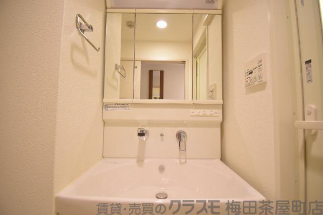 19/30 洗面