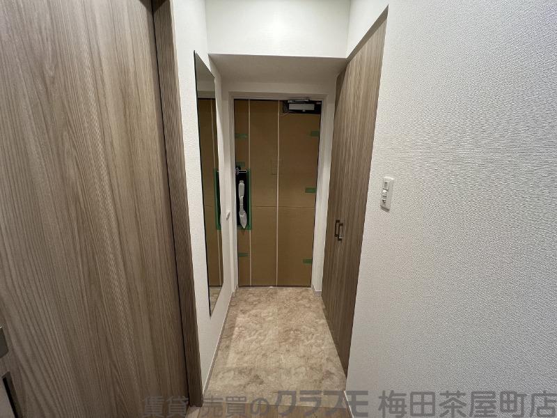 14/30 玄関