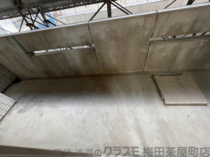 21/30 バルコニー