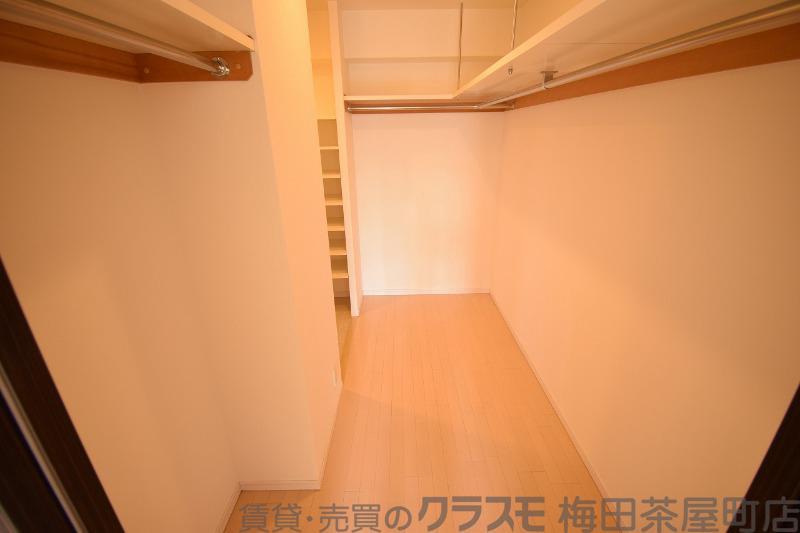 17/30 収納