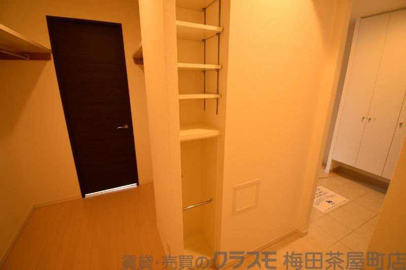 14/30 室内
