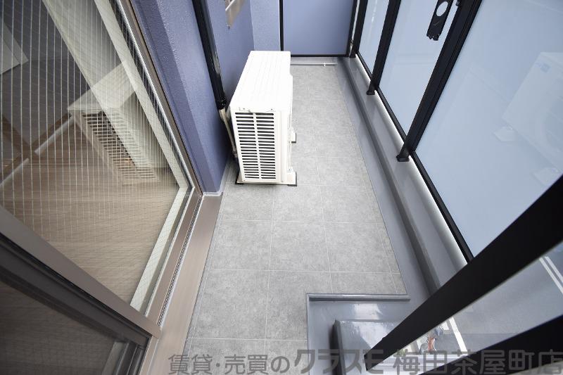 23/30 バルコニー