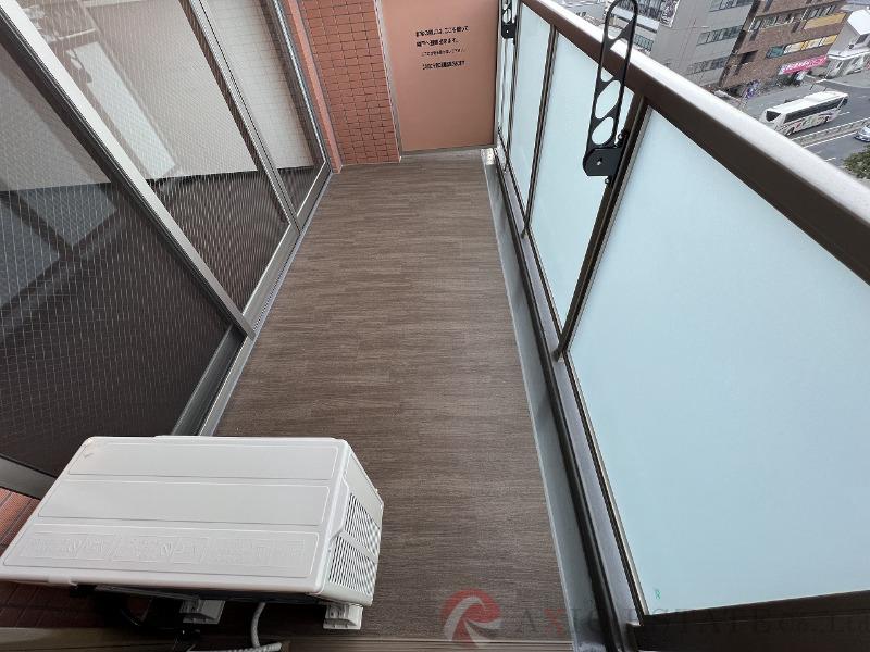 21/30 バルコニー