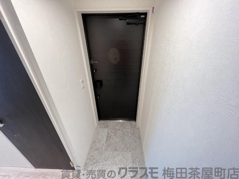 14/30 玄関