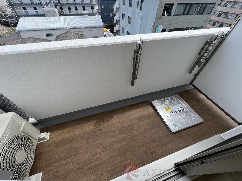 21/30 バルコニー