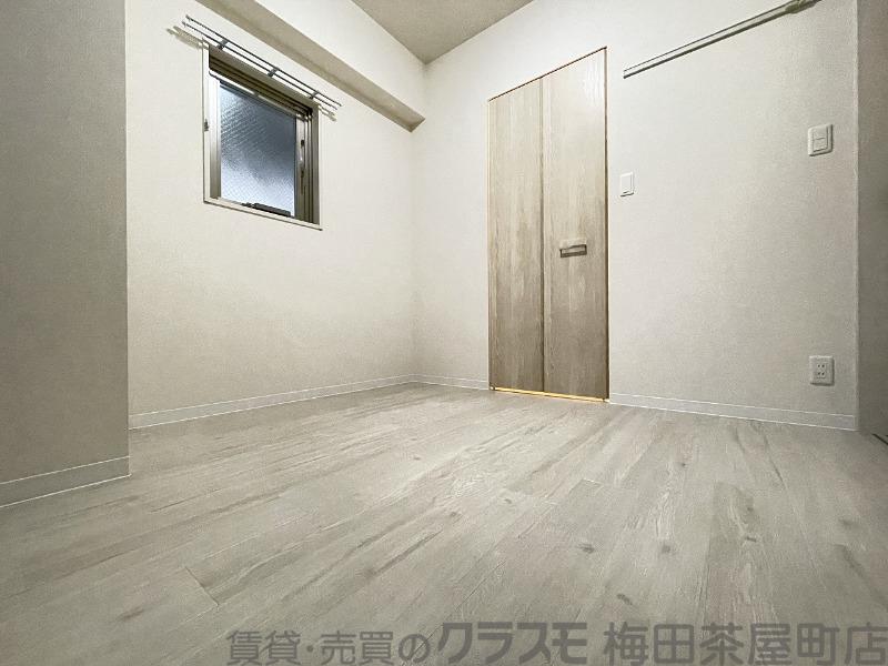 15/30 寝室