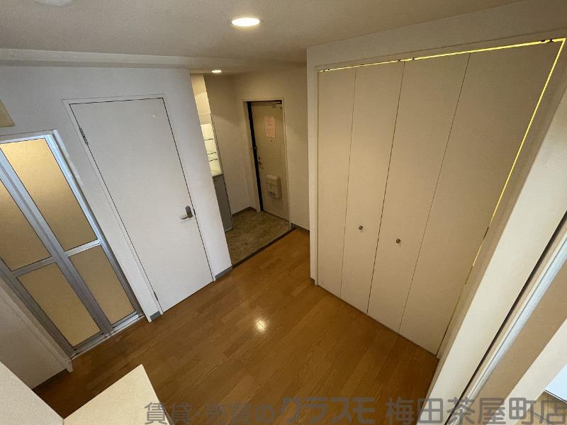 14/30 室内