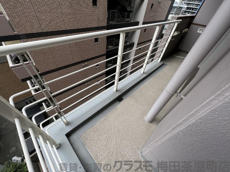 26/30 バルコニー