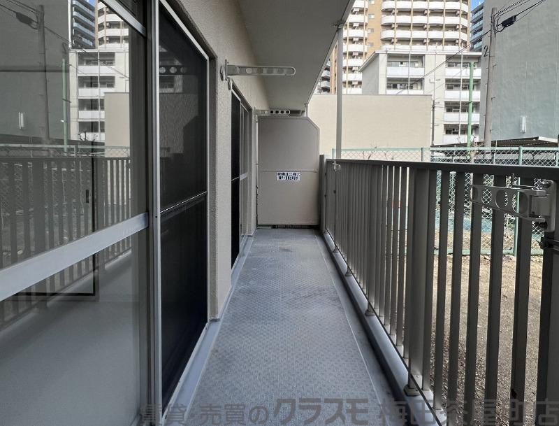 21/30 バルコニー