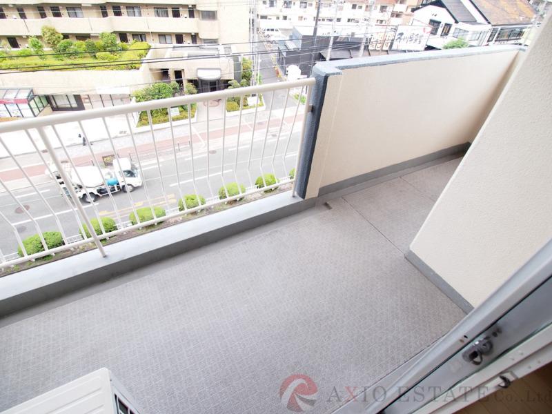 26/30 バルコニー