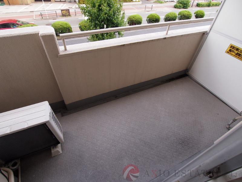 23/30 バルコニー