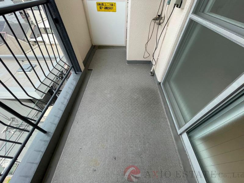 22/30 バルコニー