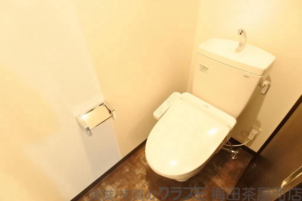 18/30 トイレ