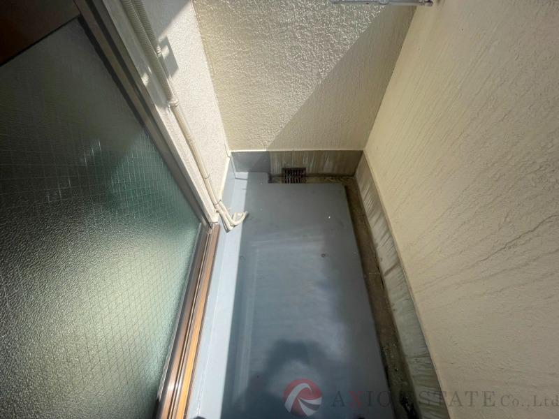 23/30 バルコニー