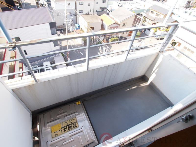 21/30 バルコニー