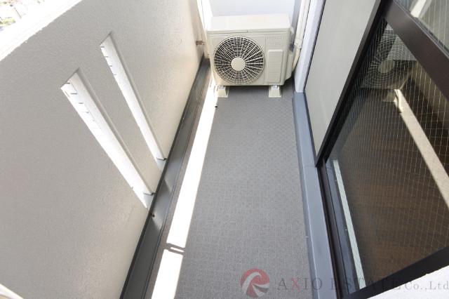 23/30 バルコニー