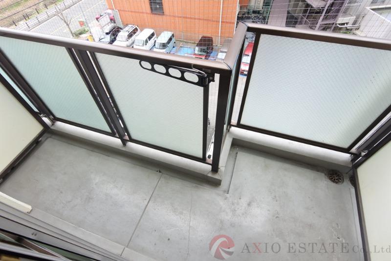 23/30 バルコニー